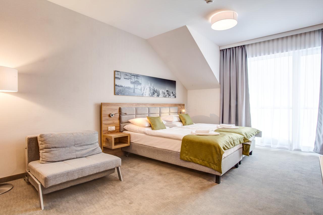 Panorama Ski, Bike, Spa & Restaurant - Czarna Gora Resort Stronie Slaskie Exterior photo
